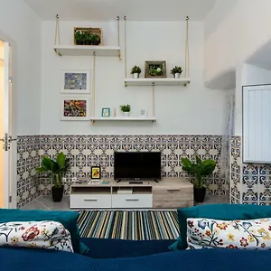 https://santos-neighborhood-apartment.hotels-lisbon-portugal.com