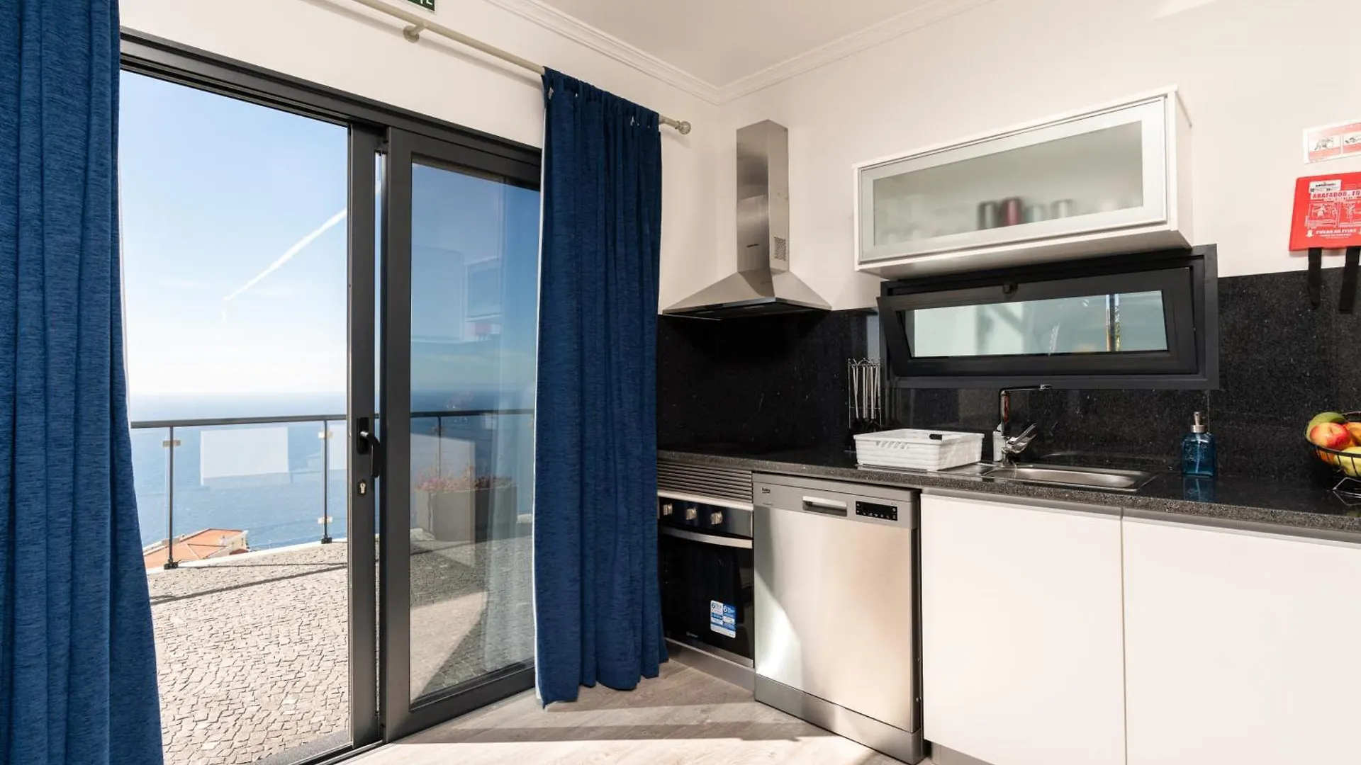Ourmadeira - Sunset Cliff Villas, Contemporary Faja da Ovelha