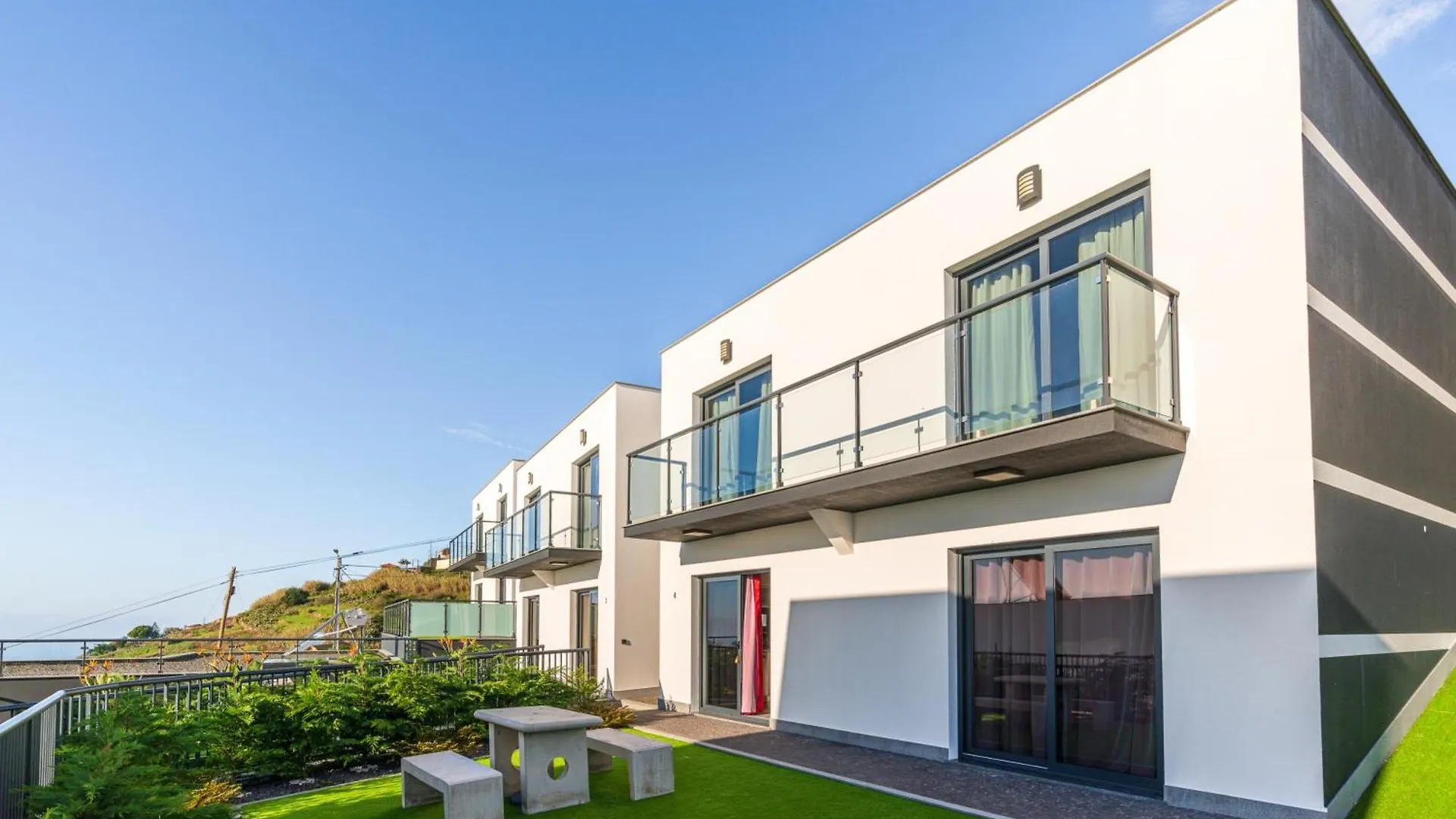 Ourmadeira - Sunset Cliff Villas, Contemporary Faja da Ovelha 0*,  Portugal