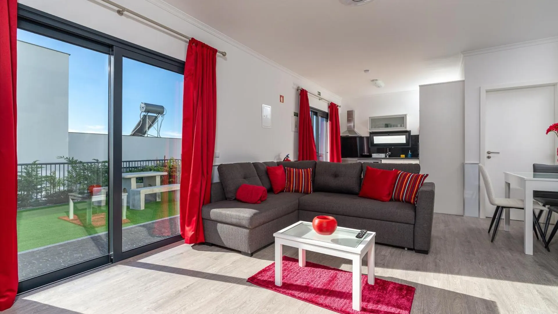 فيلة Ourmadeira - Sunset Cliff Villas, Contemporary Fajã da Ovelha البرتغال