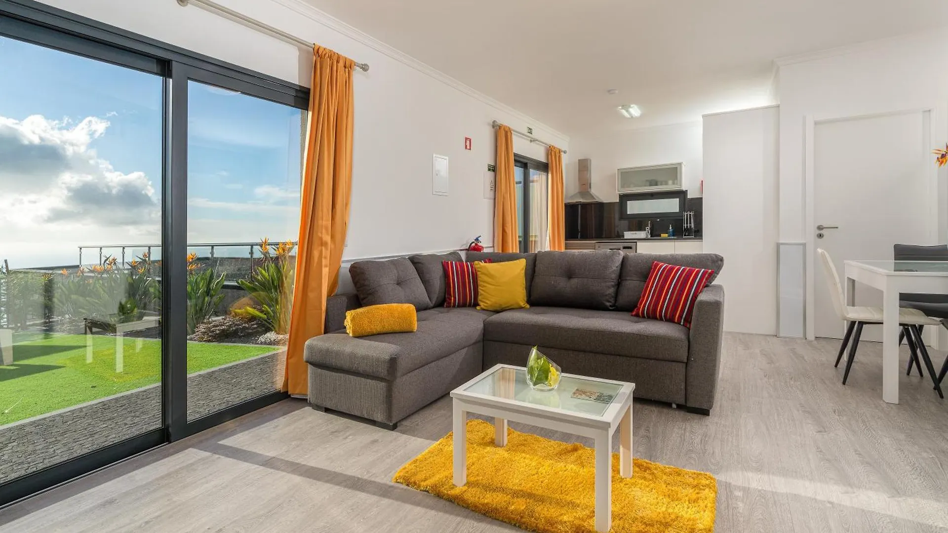 Ourmadeira - Sunset Cliff Villas, Contemporary Faja da Ovelha Portugal
