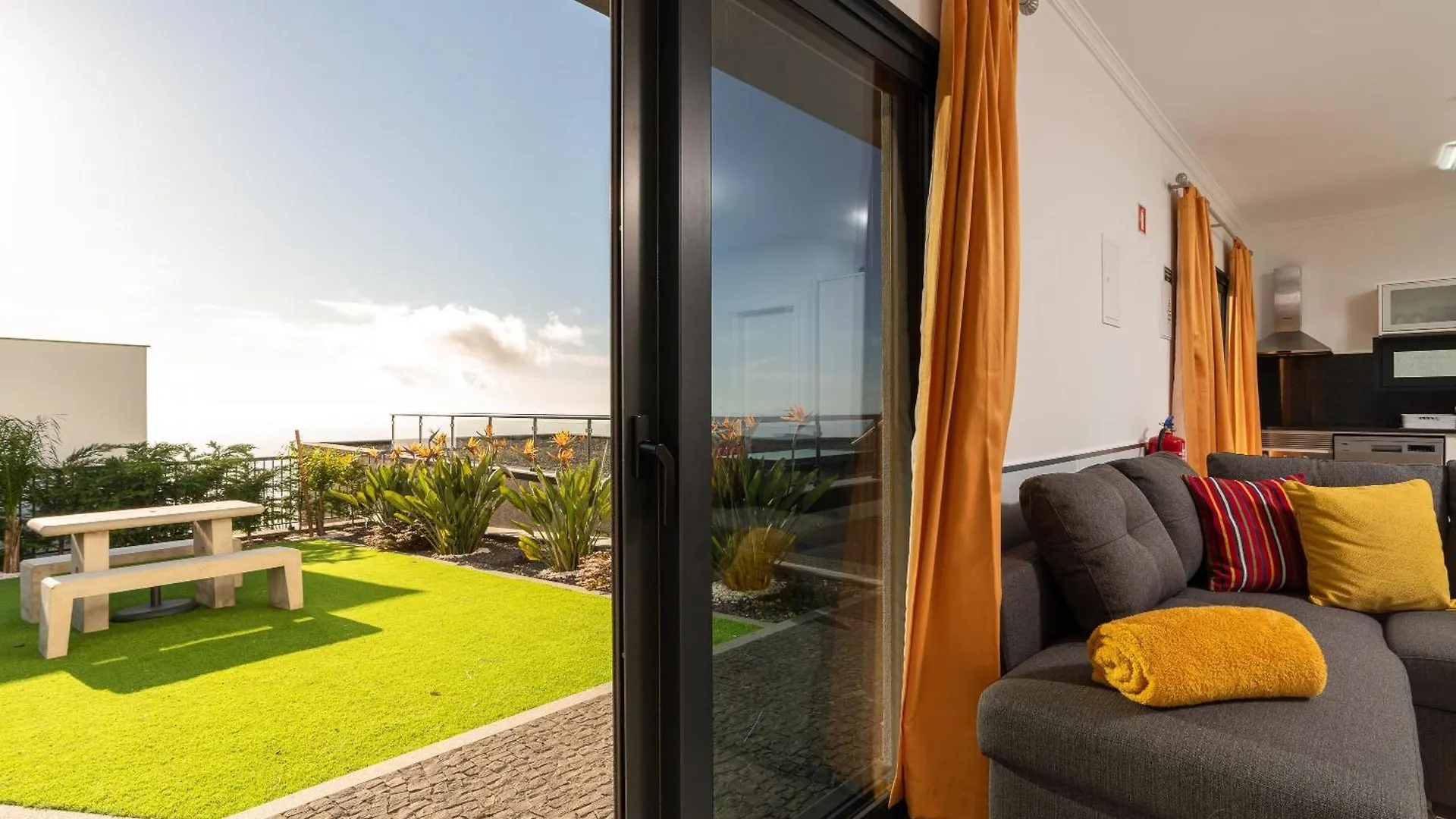 Ourmadeira - Sunset Cliff Villas, Contemporary Faja da Ovelha Portugal